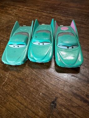 Bundle of Disney Pixar Cars “Flo” standard size diecast Radiator Springs